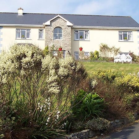 Buttermilk Lodge Guest Accommodation Clifden Bagian luar foto